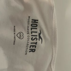 Hollister white top